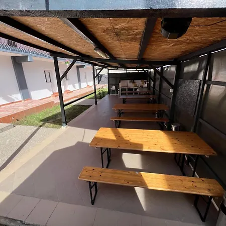 Radel House * 科斯蒂内什蒂