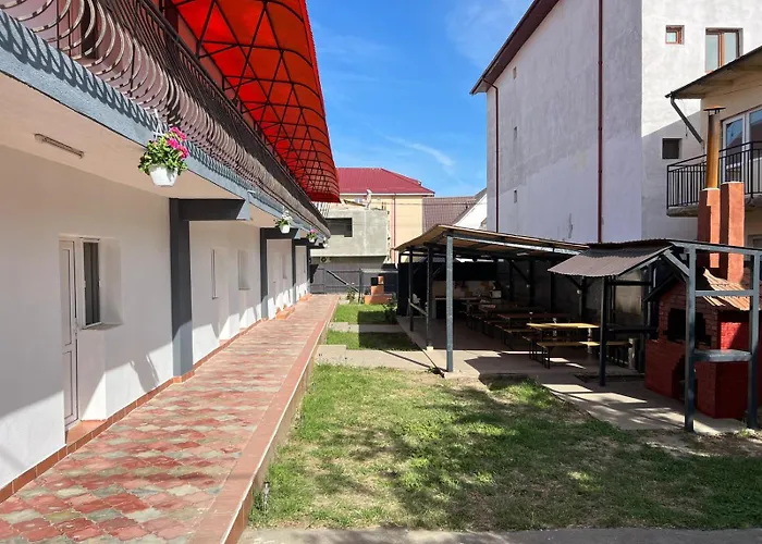 Radel House كوستِنيست