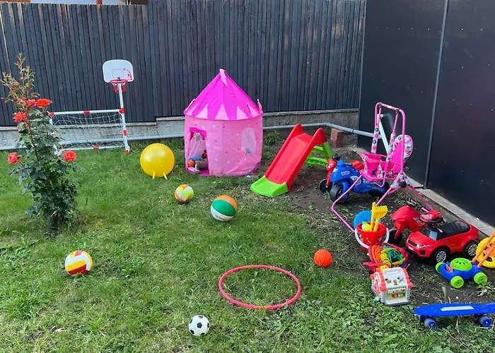 بيت ضيافة Radel House